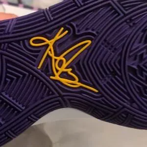 Nike | Shoes | Montverdi Academy Kyrie Irving Rare Shoes  display picture 2